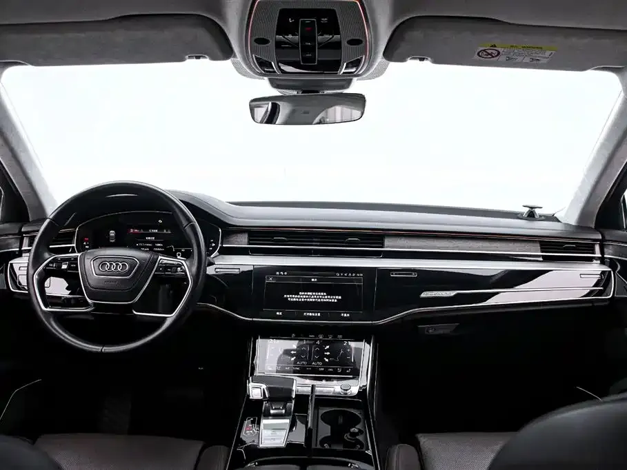 Audi A8 2021 из CN, фото 7