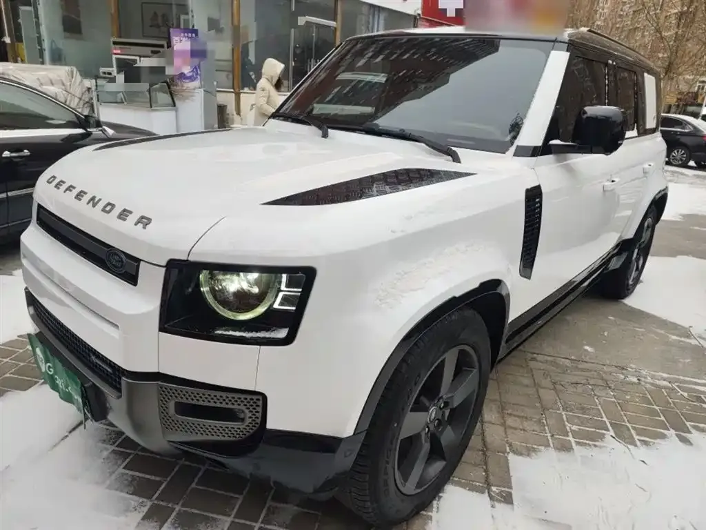 Land Rover Defender 2023 из CN, фото 2