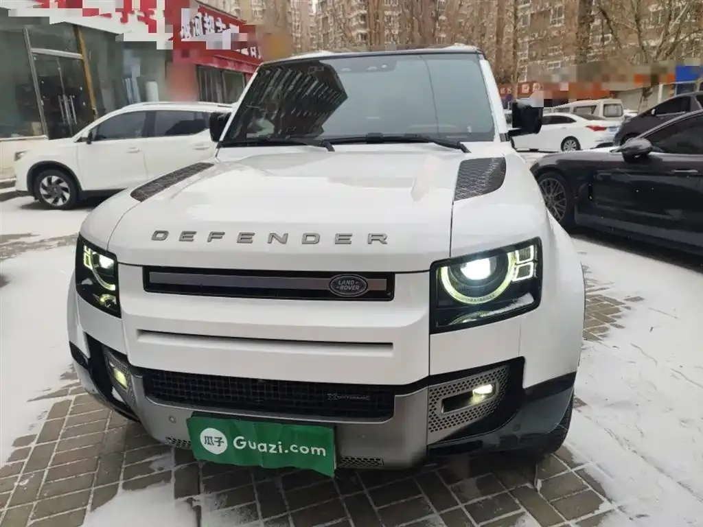 Land Rover Defender 2023 из CN, фото 3