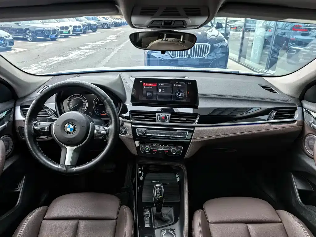 BMW X2 — фото 10