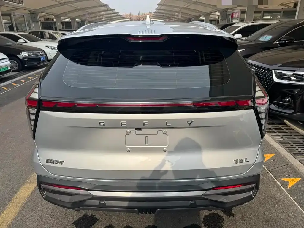 Geely Boyue L 2023 из CN, фото 5