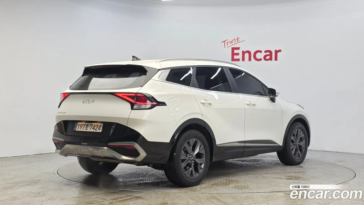 Kia Sportage — фото 6