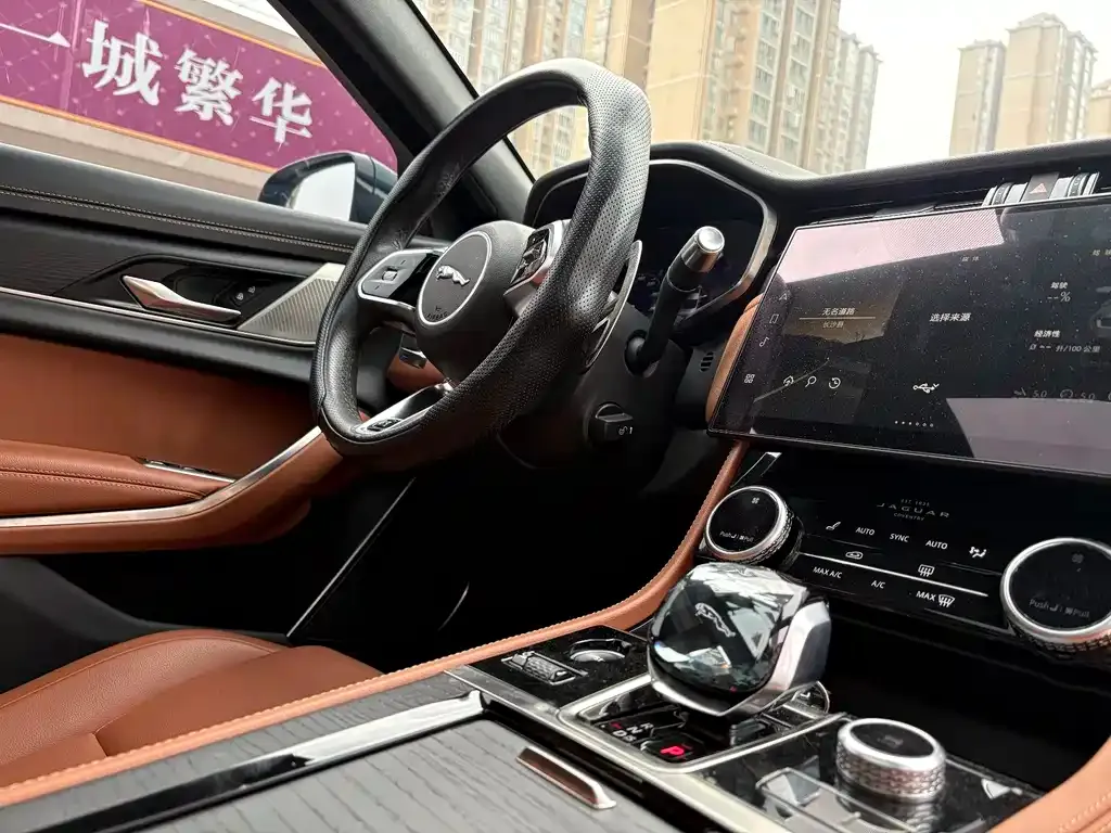 Jaguar XFL 2023 из CN, фото 6