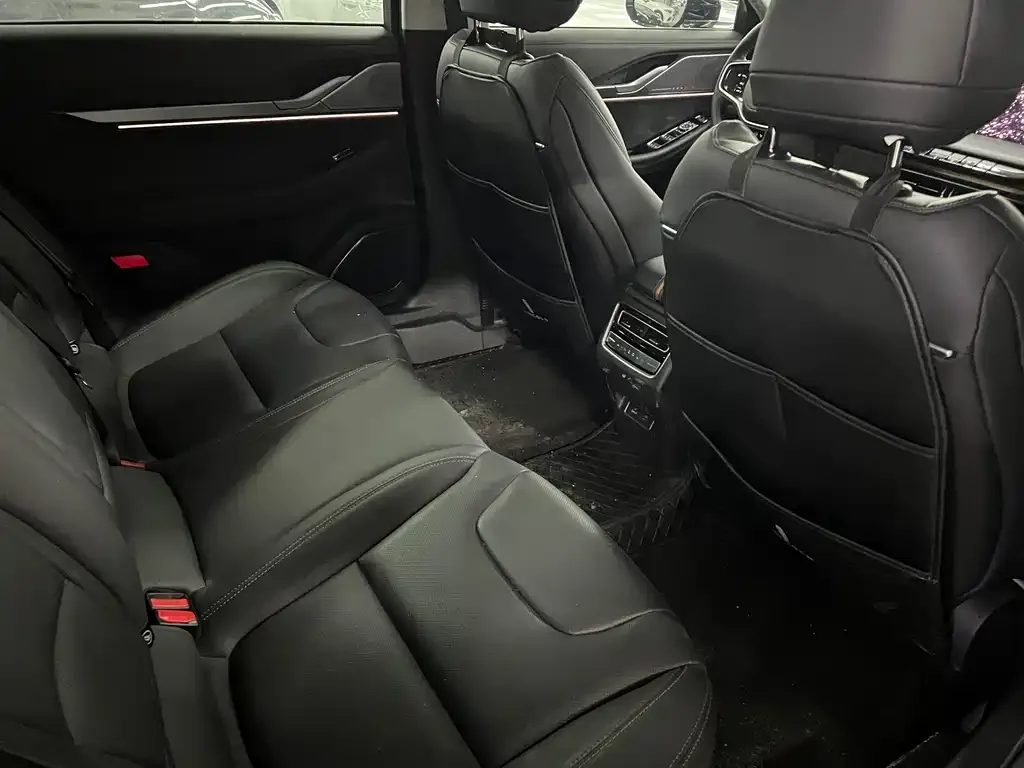 Lincoln Z 2025 из CN, фото 2