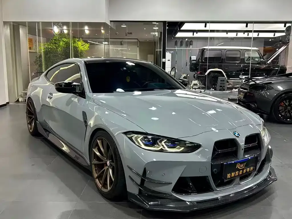 BMW M4 — фото 1