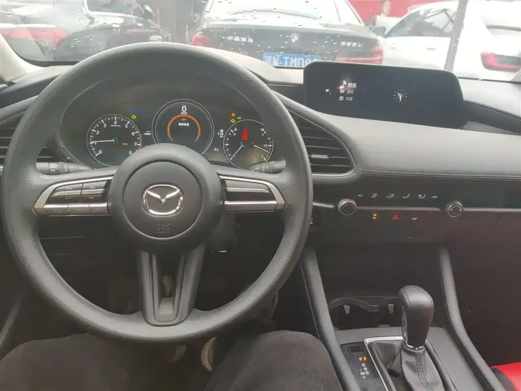 Mazda 3 Axela 2021 из CN, фото 4