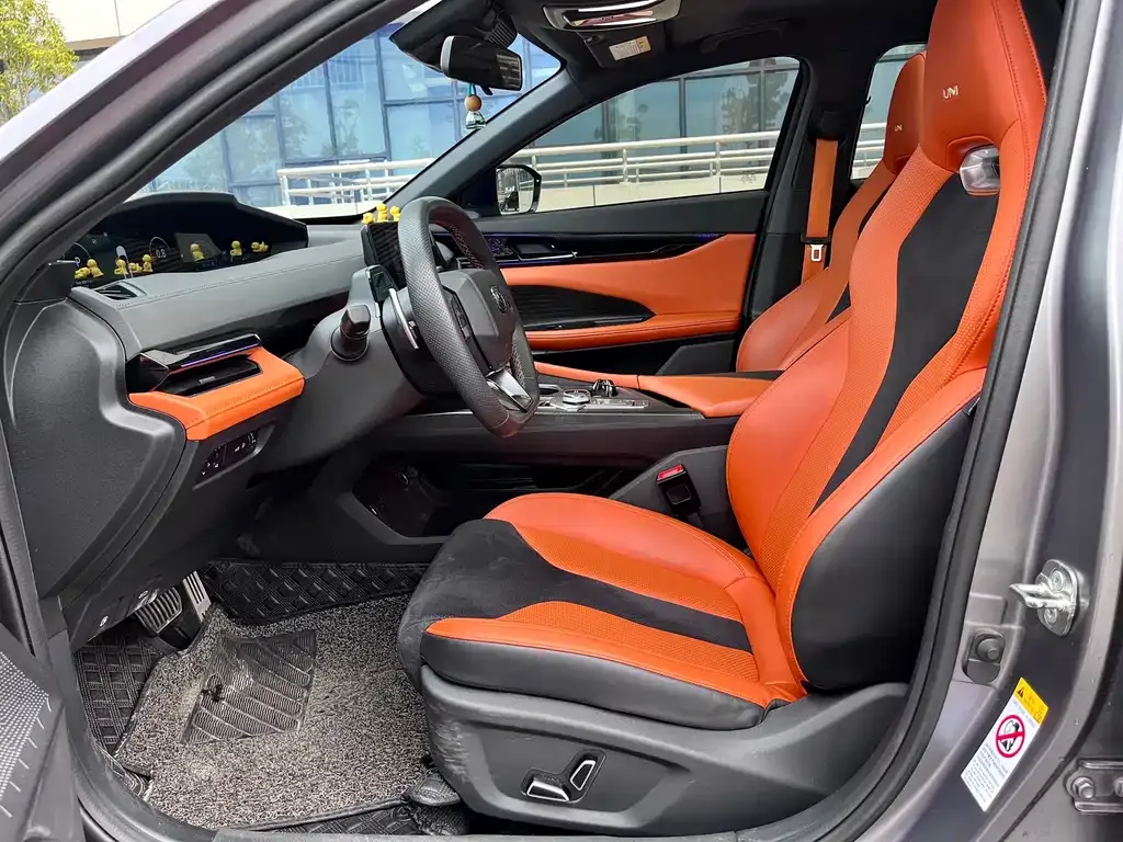 Changan UNI-V 2022 из CN, фото 2