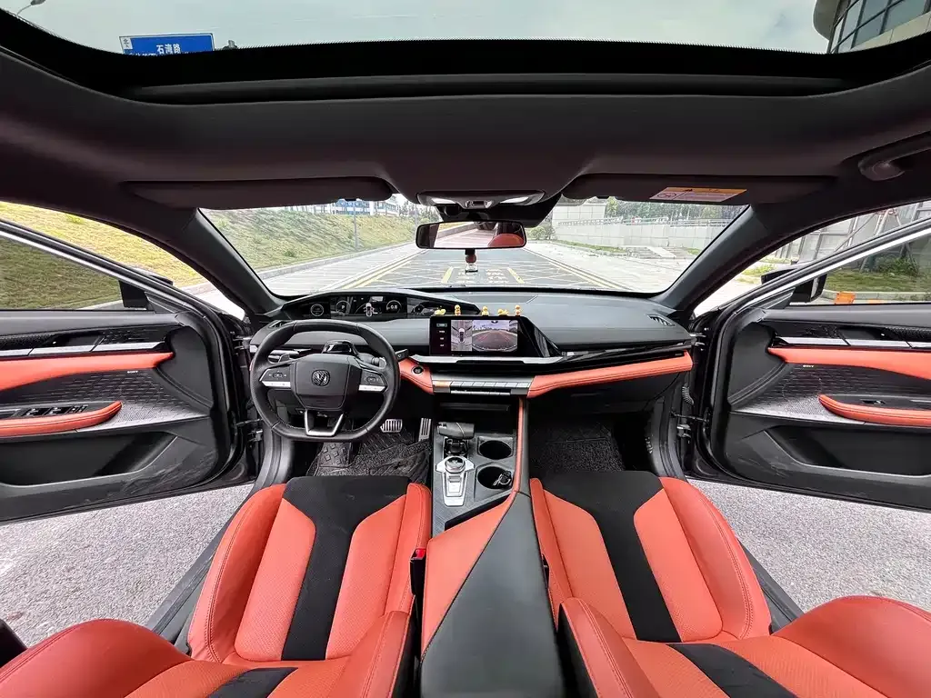 Changan UNI-V 2022 из CN, фото 4