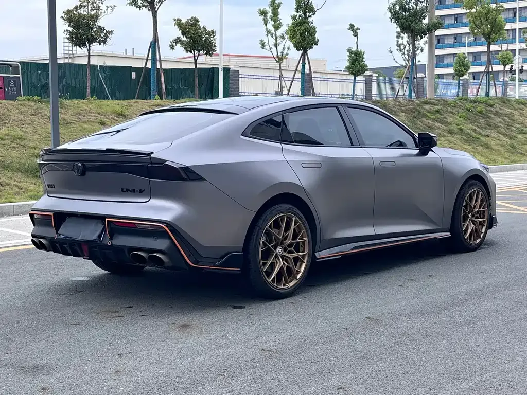 Changan UNI-V 2022 из CN, фото 5
