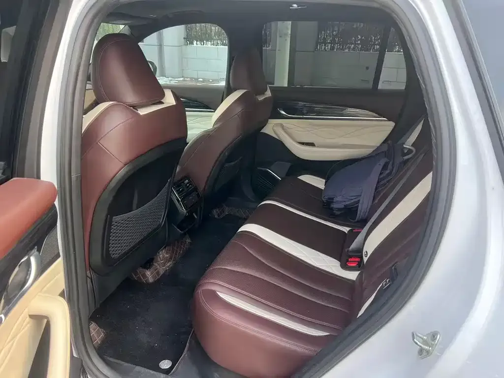 Geely Xingyue L 2023 из CN, фото 5