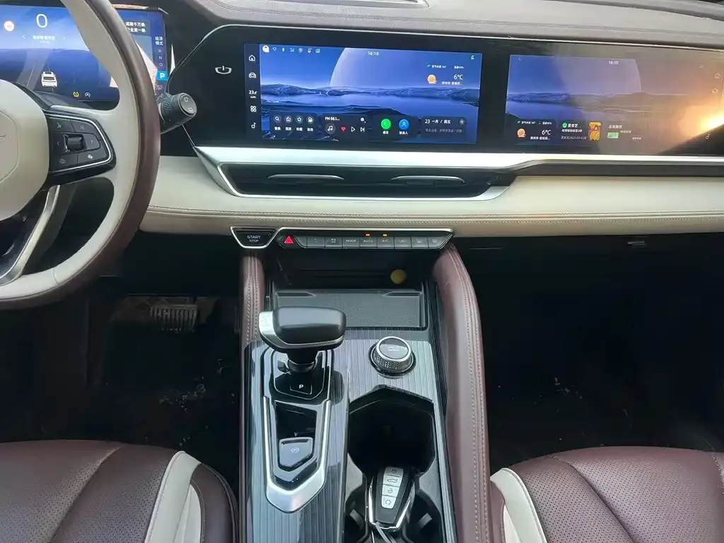 Geely Xingyue L 2023 из CN, фото 4