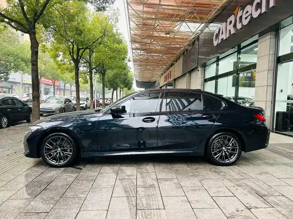 BMW 3 Series 2024 из CN, фото 9