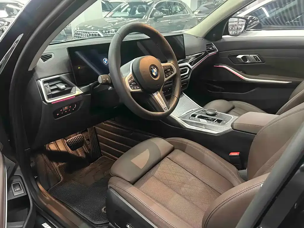 BMW 3 Series 2024 из CN, фото 5