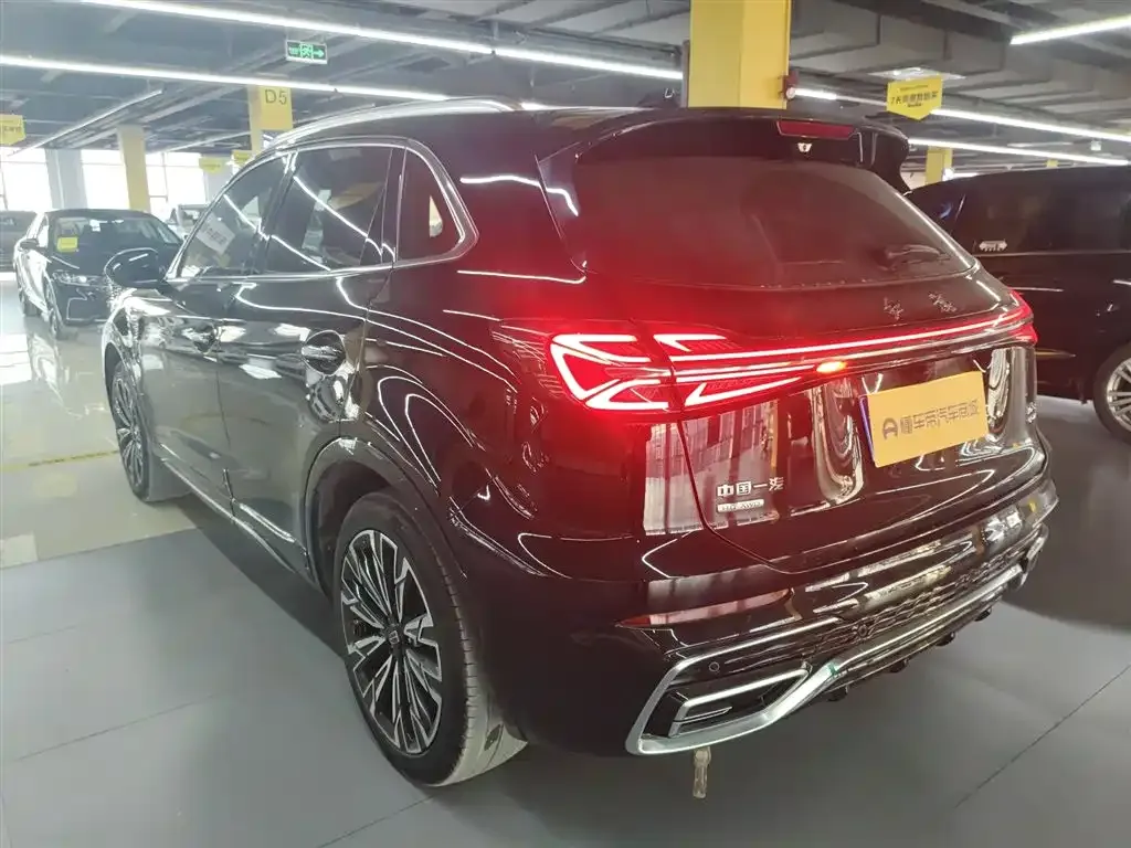 Hongqi HS5 2023 из CN, фото 3