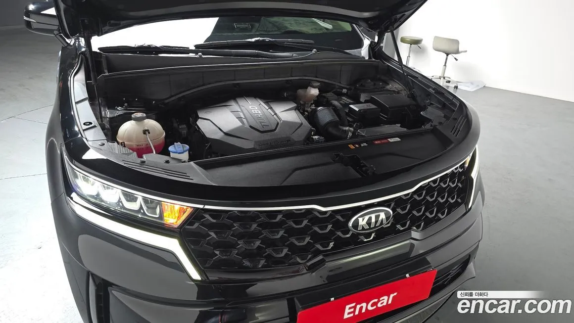 Kia Sorento — фото 8