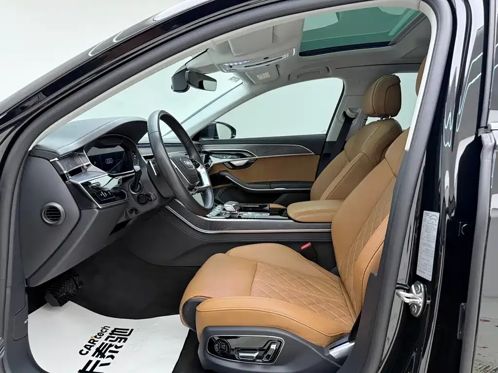 Audi A8 2024 из CN, фото 4