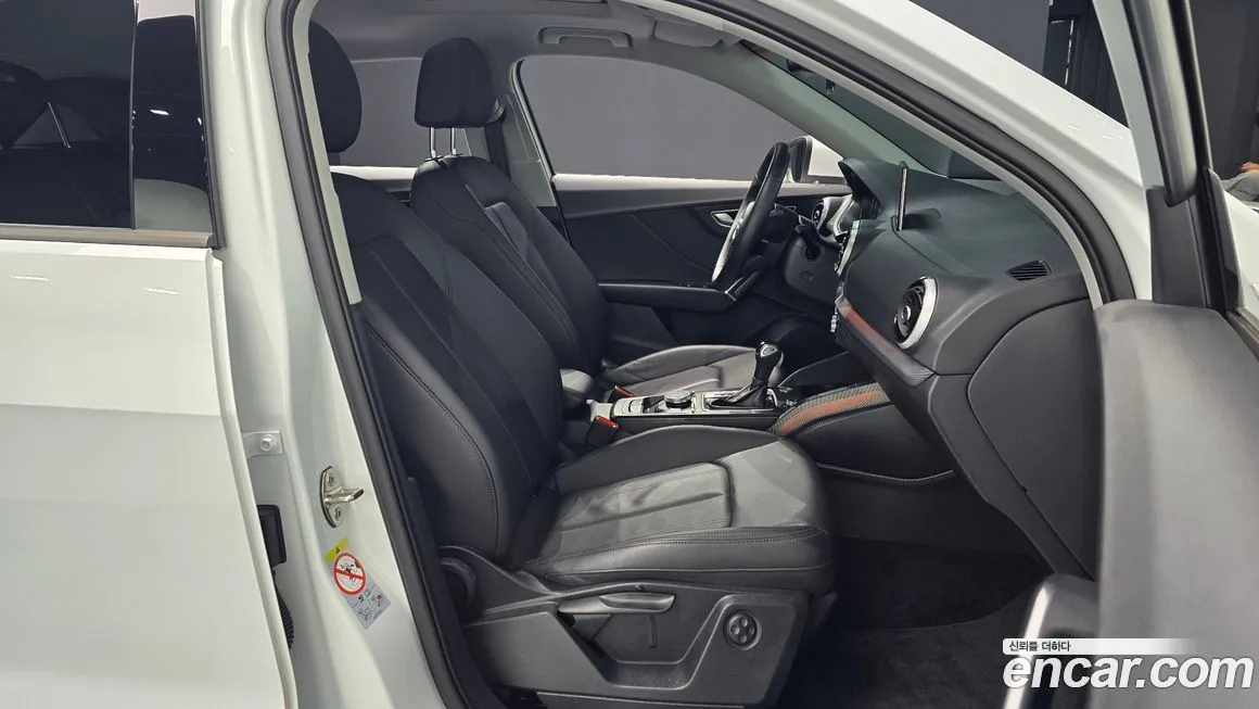 Audi Q2 2023 из KR, фото 3