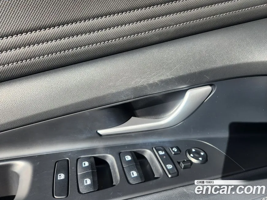 Hyundai AVANTE — фото 10