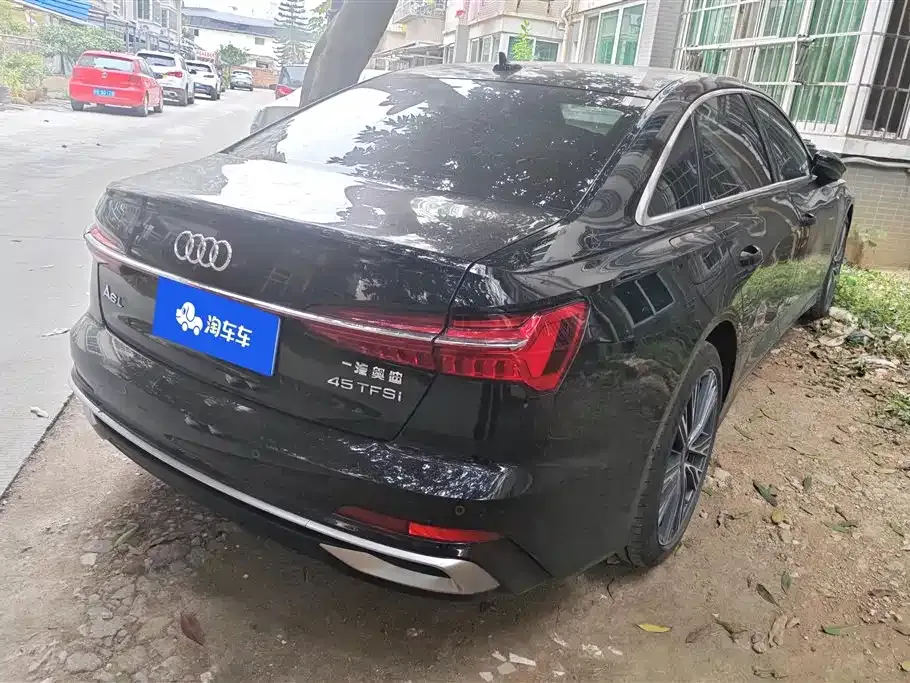 Audi A6L 2025 из CN, фото 8