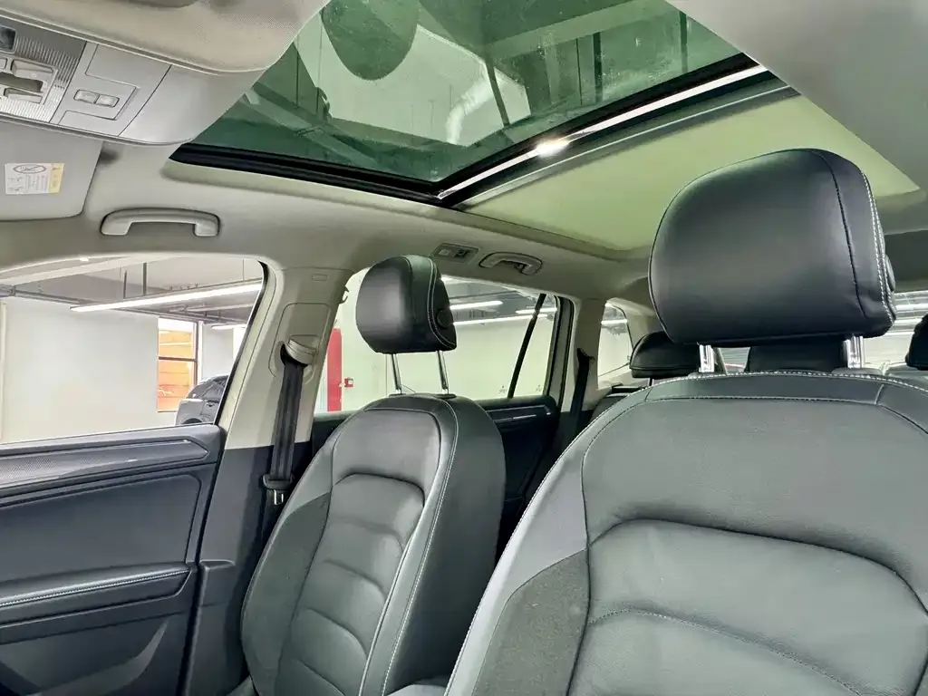 Volkswagen Tiguan L 2021 из CN, фото 6