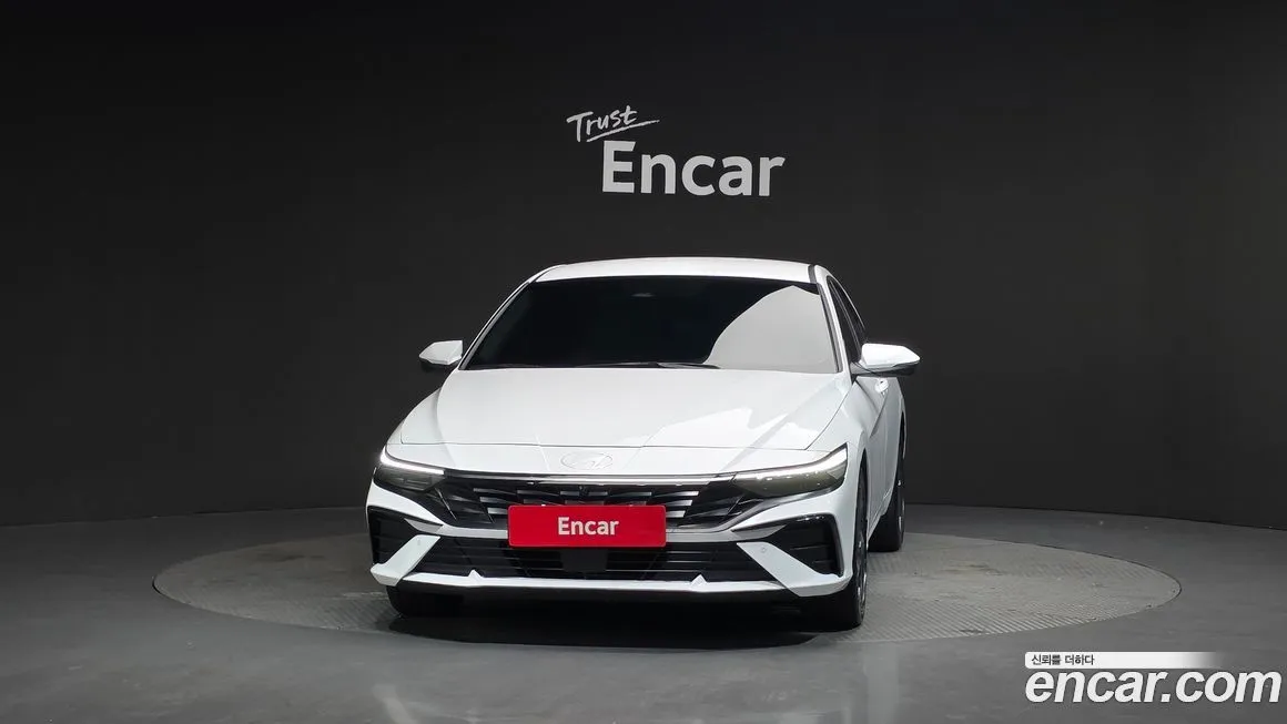 Hyundai AVANTE — фото 2