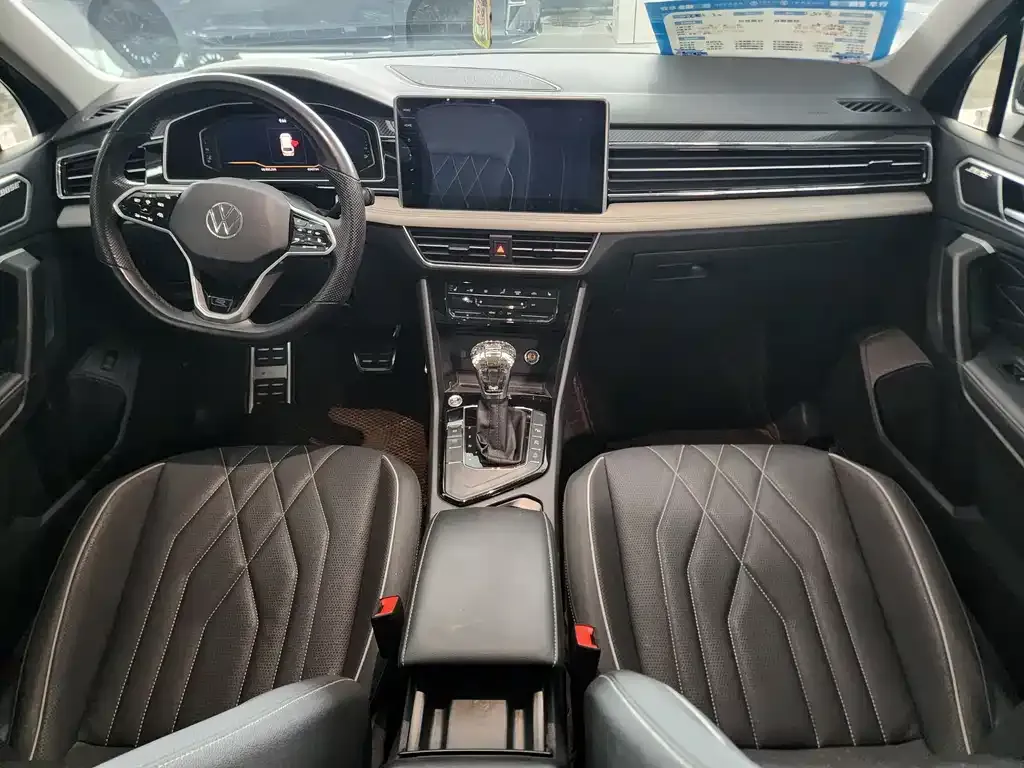 Volkswagen Tiguan L 2023 из CN, фото 6