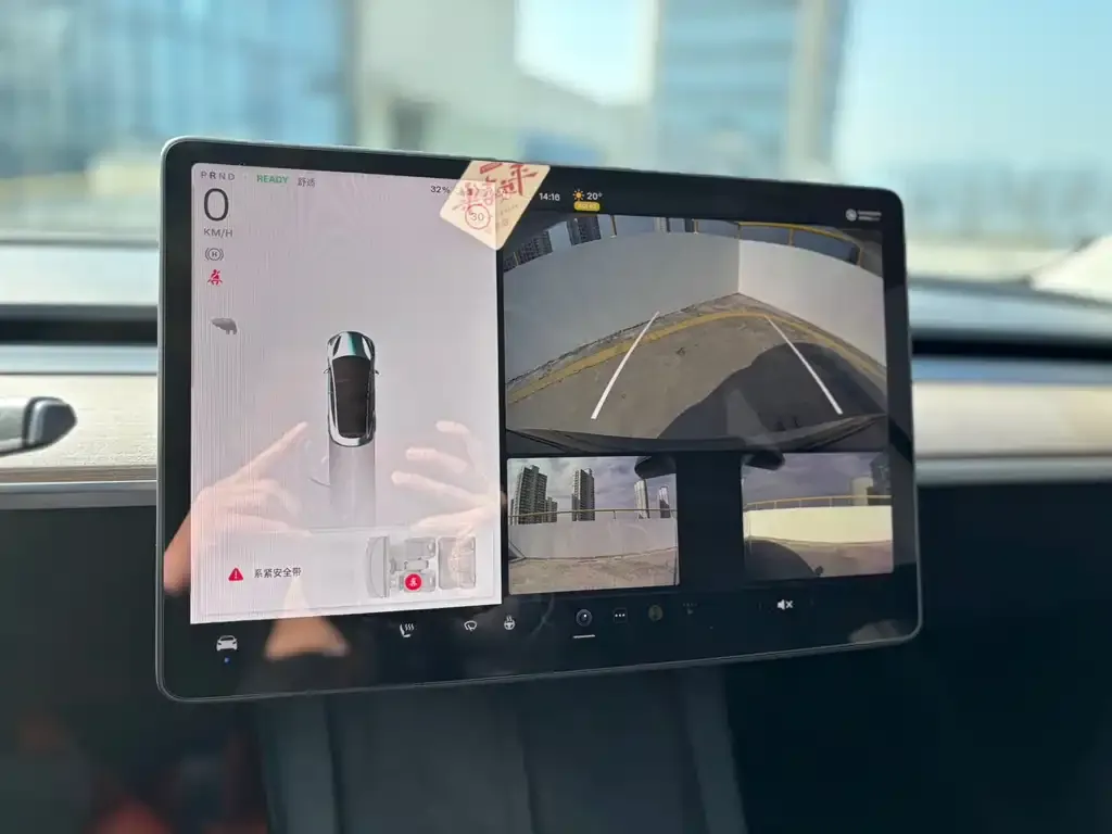 Tesla Model 3 2023 из CN, фото 2
