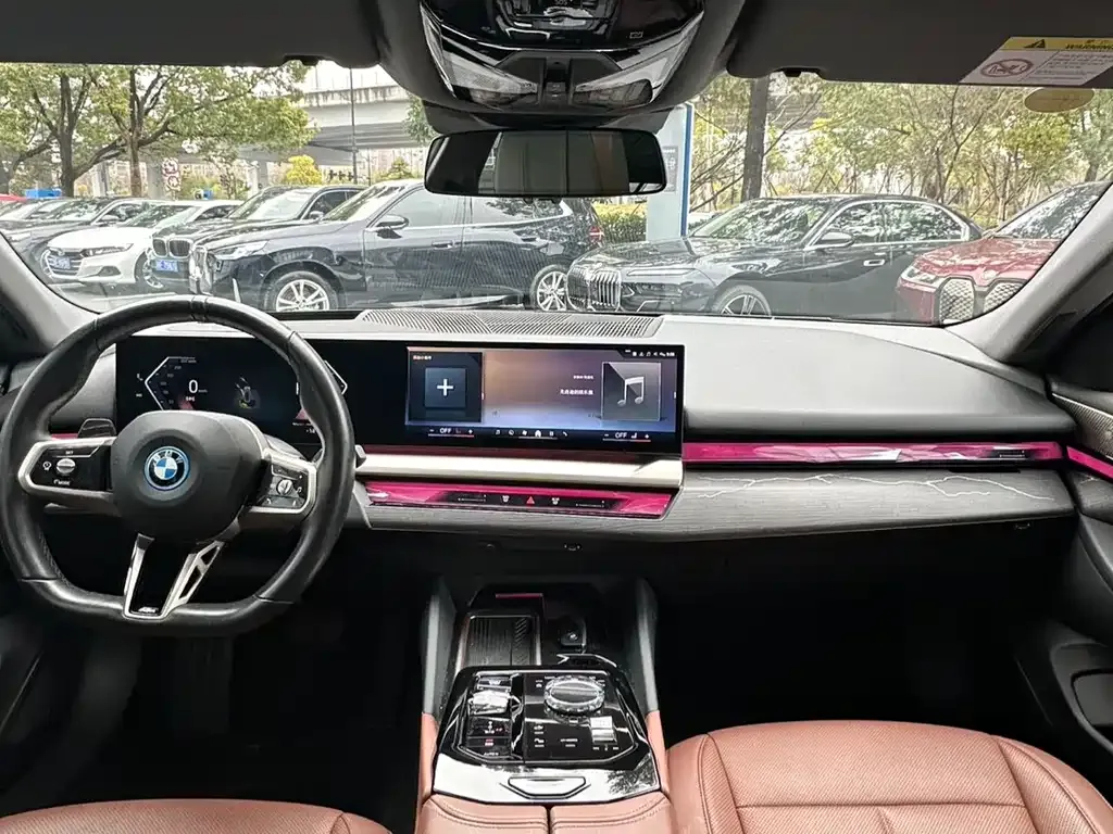 BMW i5 2024 из CN, фото 8