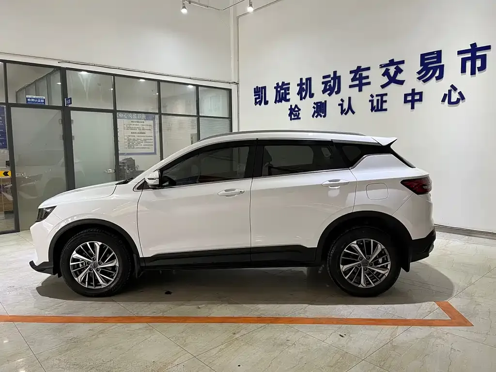Geely Binyue 2022 из CN, фото 3