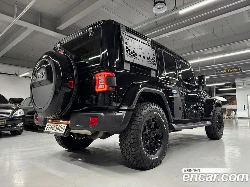 Jeep Wrangler 2021 из KR, фото 9