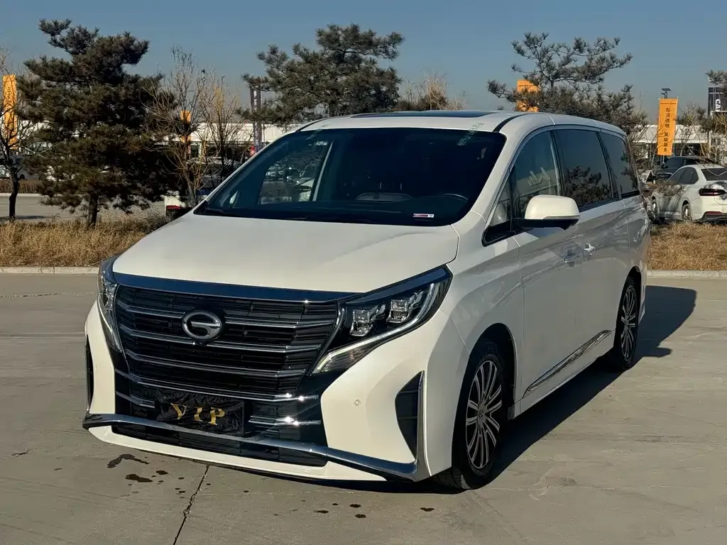GAC Motor Trumpchi M8 — фото 1