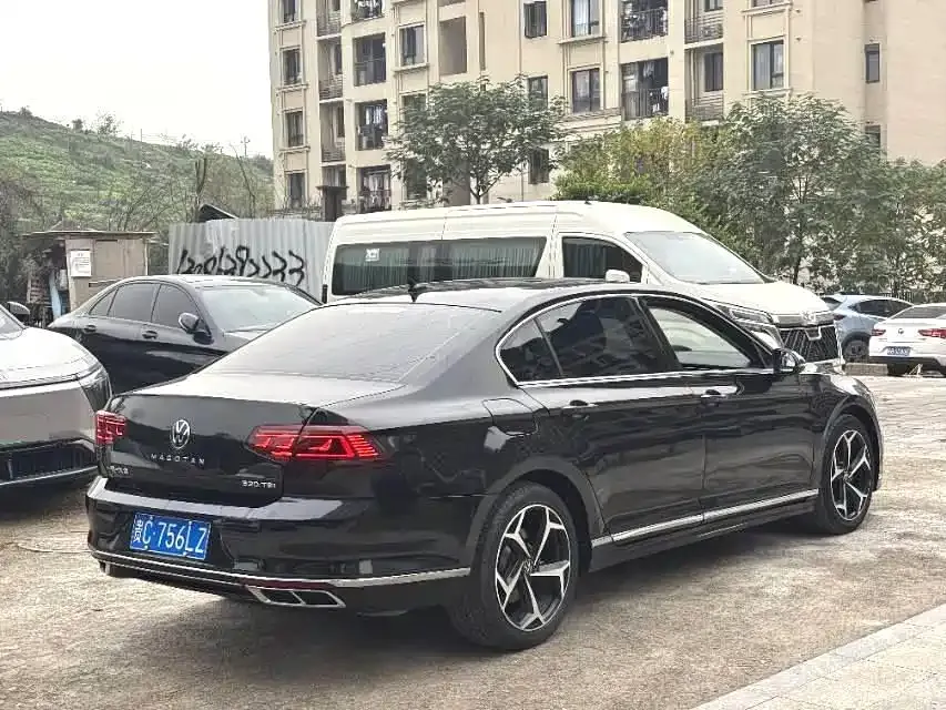 Volkswagen Magotan 2023 из CN, фото 8