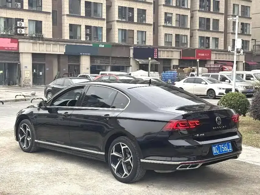 Volkswagen Magotan 2023 из CN, фото 6