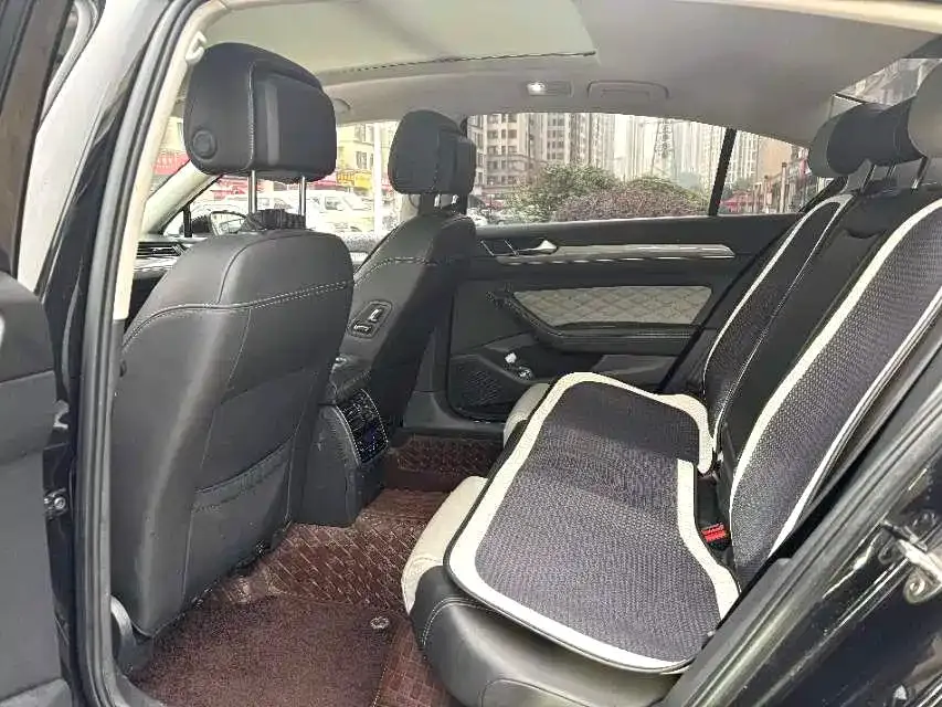 Volkswagen Magotan 2023 из CN, фото 4