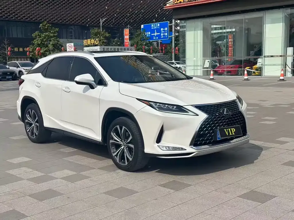 Lexus RX — фото 7