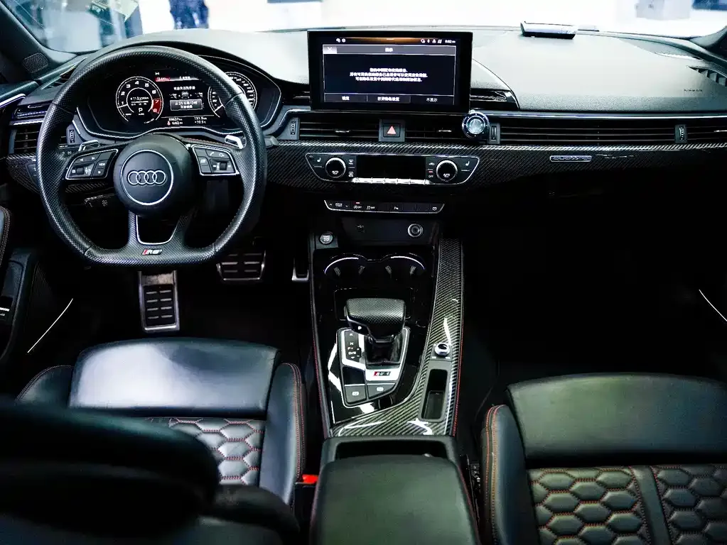 Audi RS 5 — фото 10