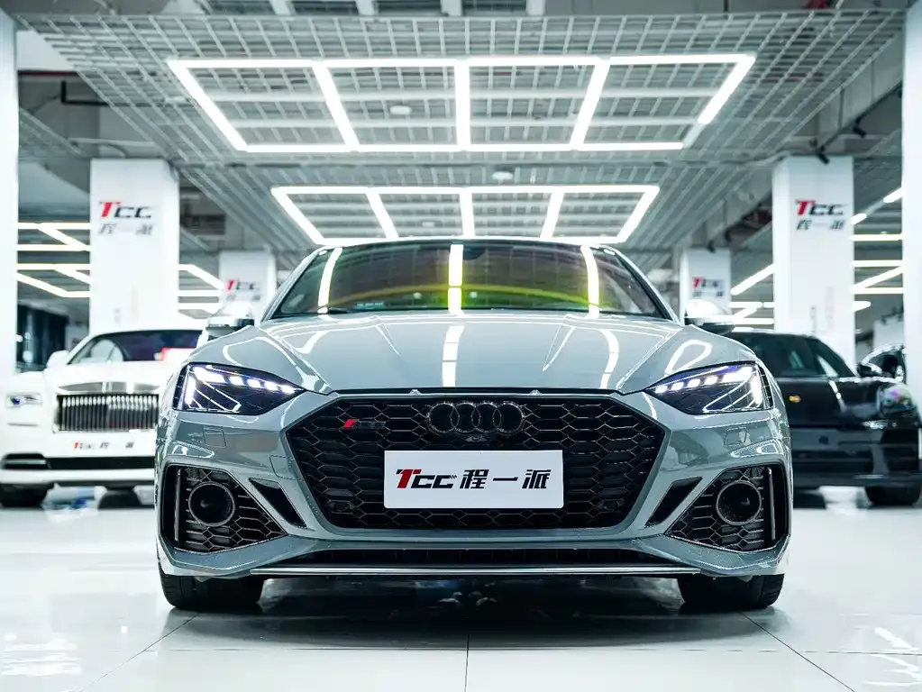 Audi RS 5 — фото 7
