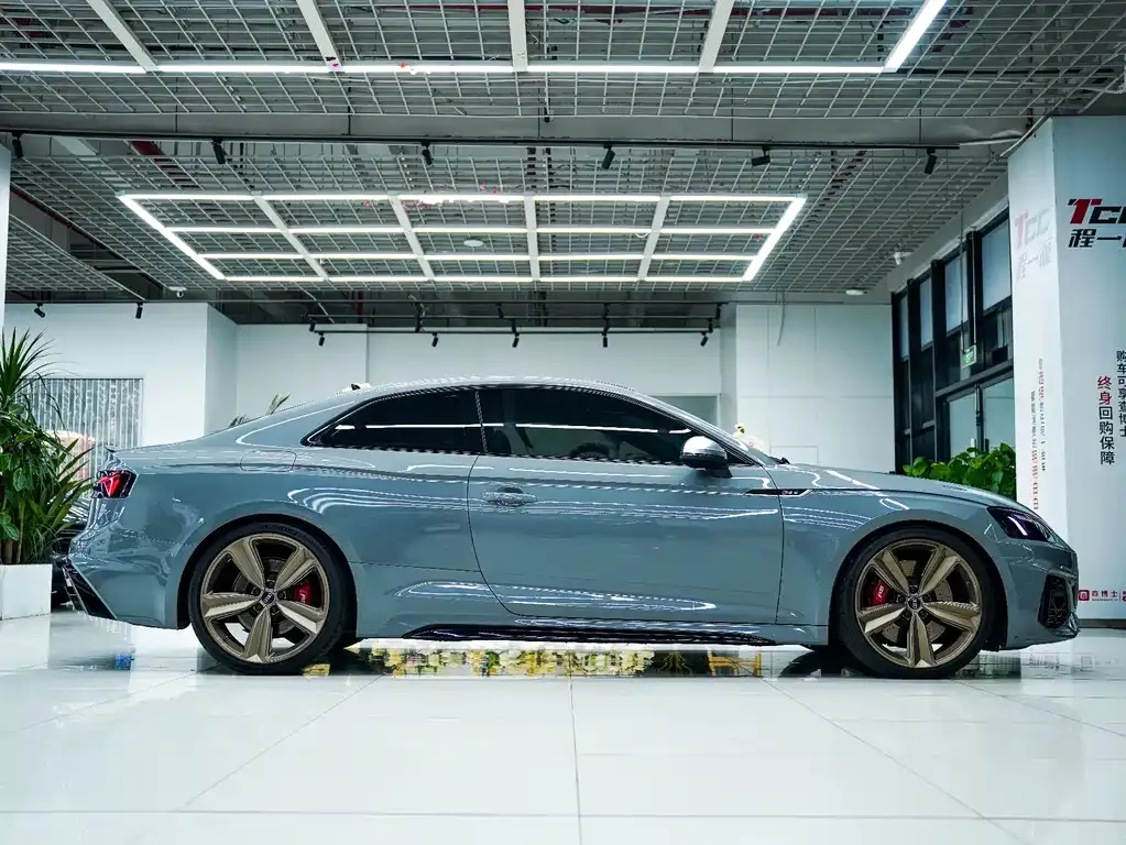 Audi RS 5 — фото 6