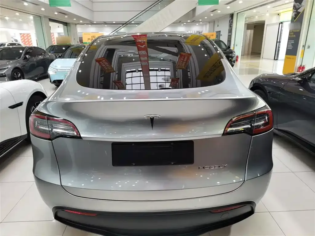 Tesla Model Y 2022 из CN, фото 8