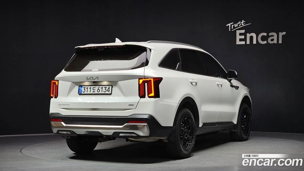 Kia Sorento — фото 3
