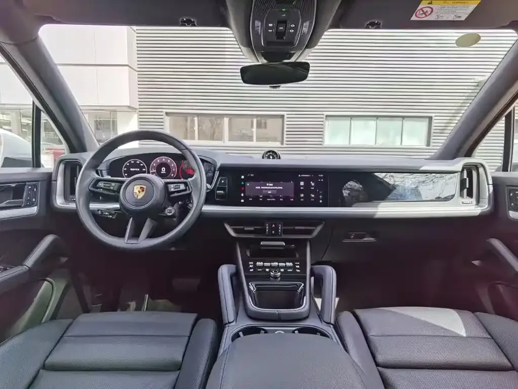 Porsche Cayenne 2025 из CN, фото 4