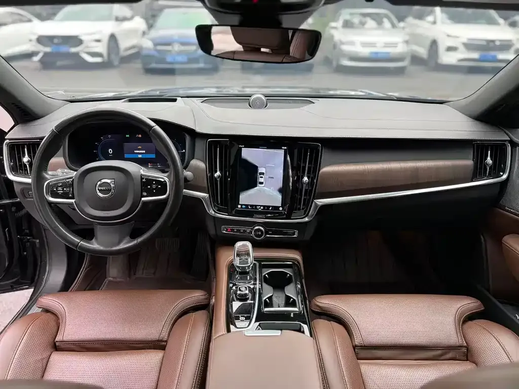 Volvo S90 PHEV 2022 из CN, фото 10