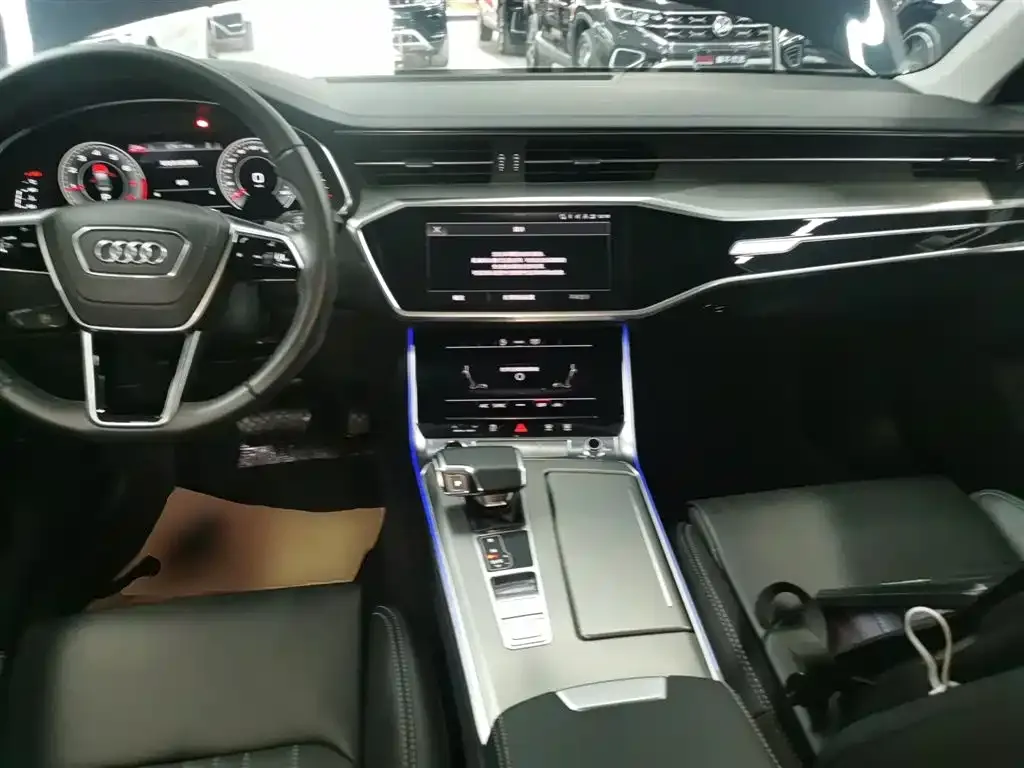 Audi A6L 2024 из CN, фото 6