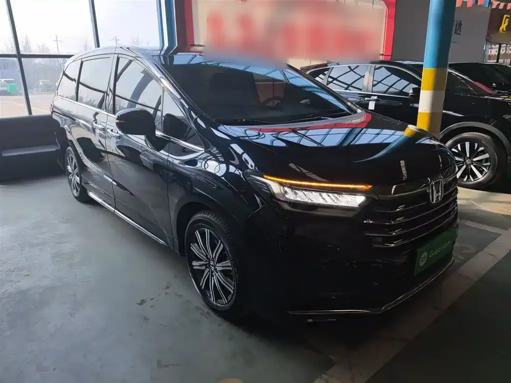 Honda Odyssey 2024 из CN, фото 3