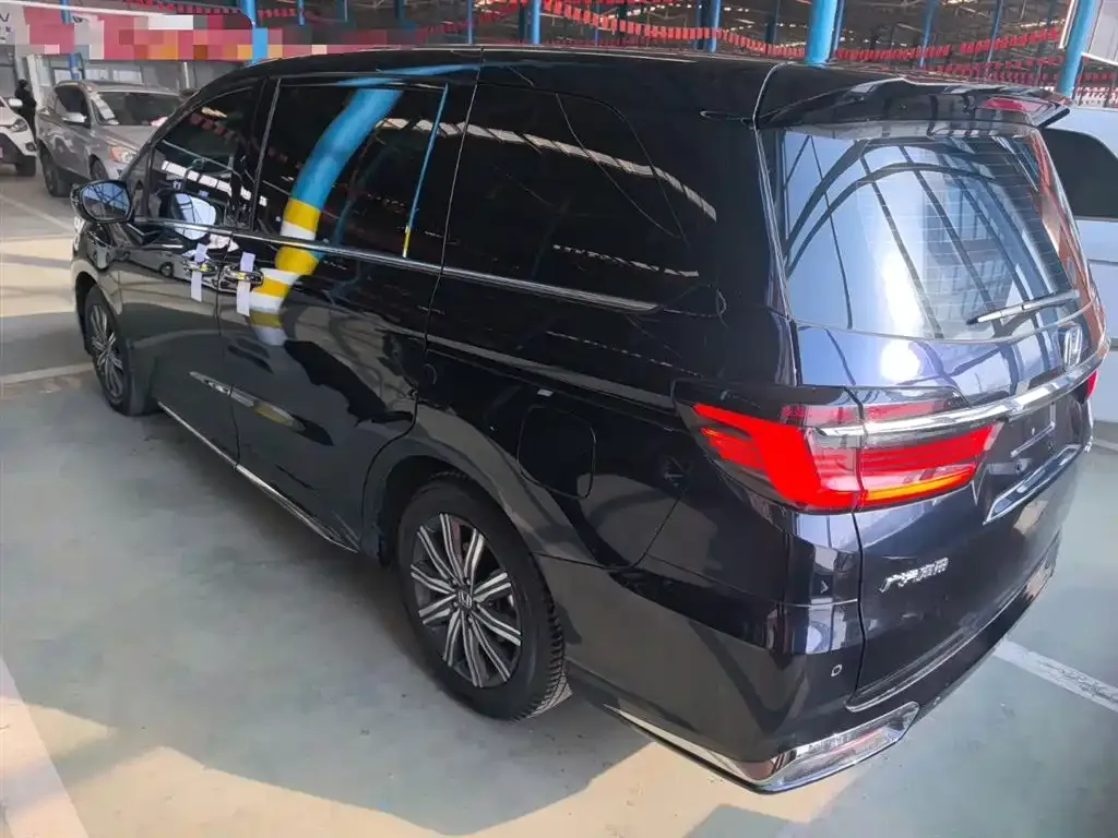 Honda Odyssey 2024 из CN, фото 5