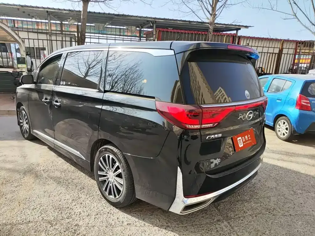 GAC Motor Trumpchi M8 — фото 4