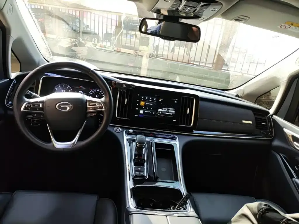 GAC Motor Trumpchi M8 — фото 8