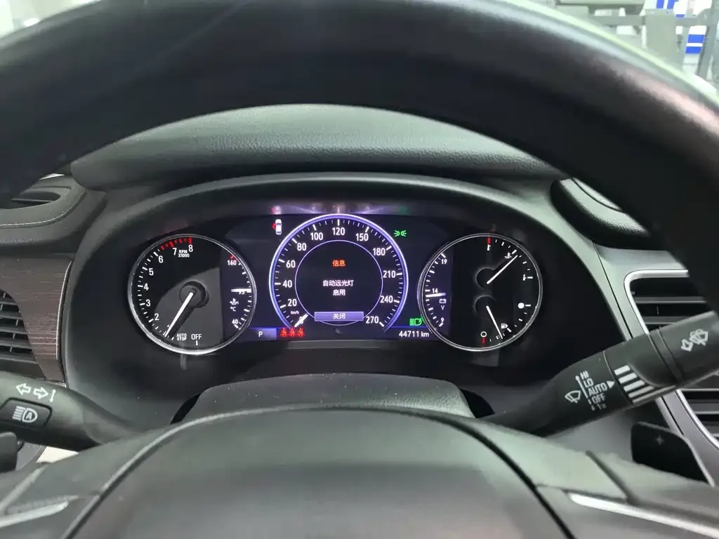 Buick LaCrosse 2022 из CN, фото 2