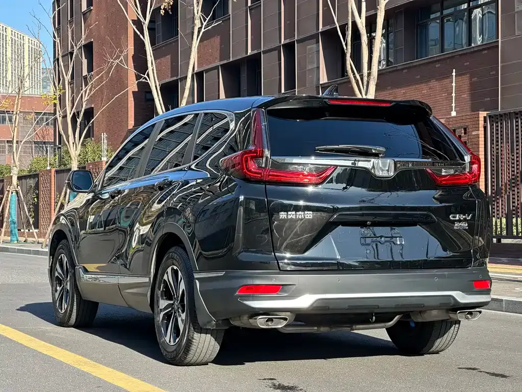 Honda CR-V — фото 10