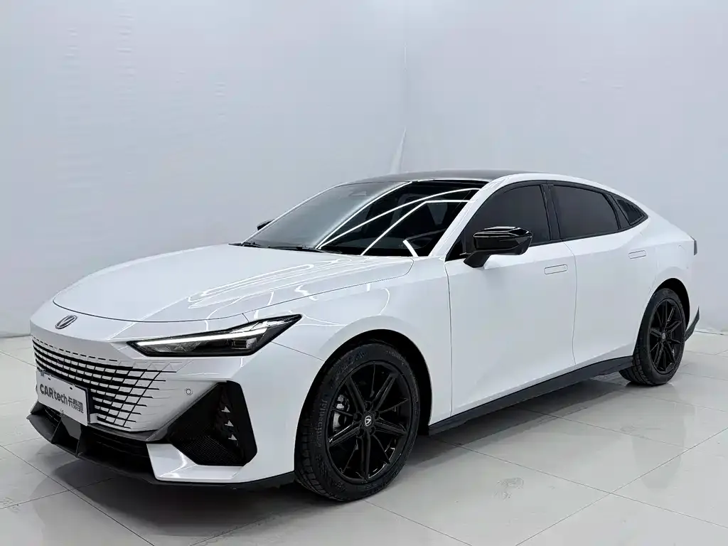 Changan UNI-V 2023 из CN, фото 1